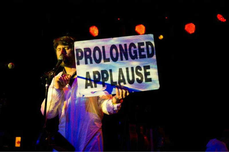 what-super-furry-animals-taught-us-about-aging-gracefully-body-image-1456211310